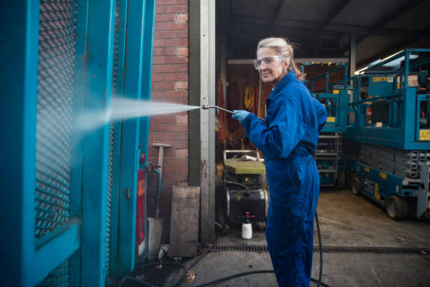 Best Garage Pressure Washing  in Poteet, TX